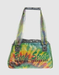 sac2 sac2 235x300 Mode Ronde : un petit air de gay pride !