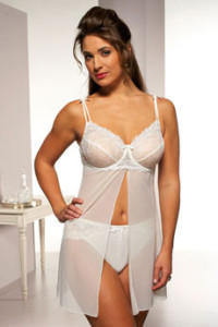 up21 up21 200x300 Mode lingerie Ronde : Osez la sexy attitude !